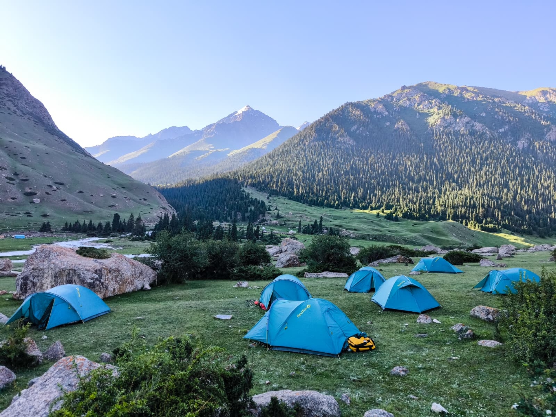 Acampada Tian Shan trekking